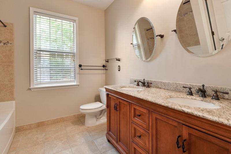 2400 Cumberland Parkway SE Unit 611