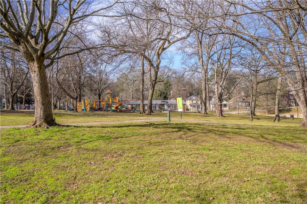 1170 Greenwich Street SW Unit 3