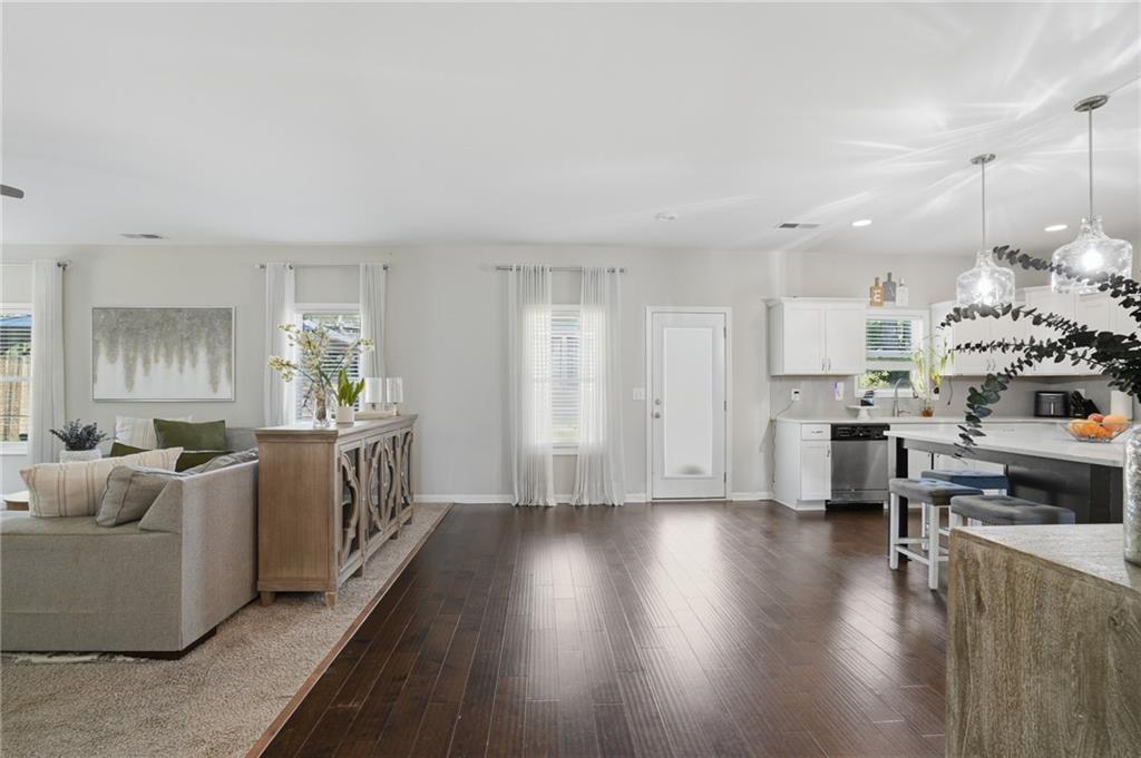 1306 Gardenia Court