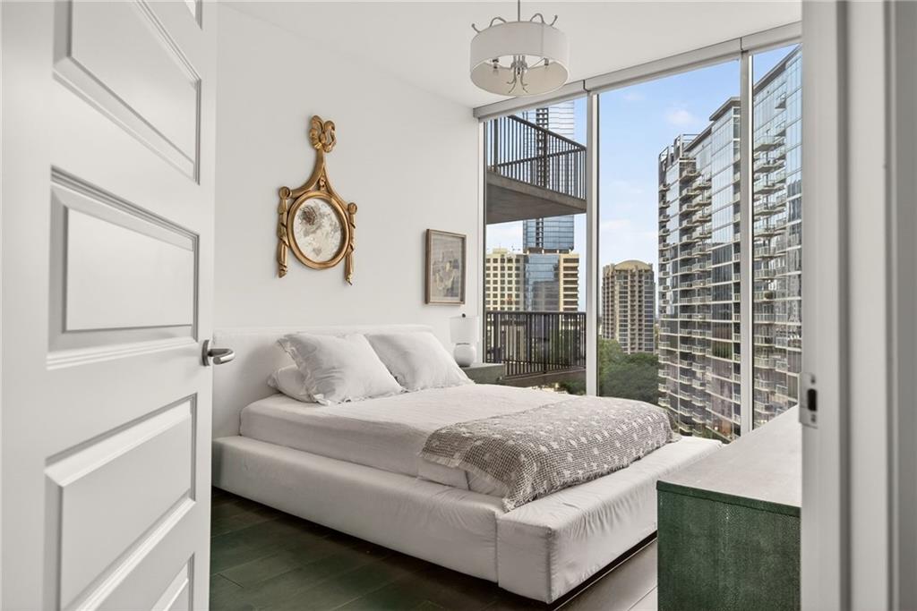 1080 Peachtree Street NE Unit 1314
