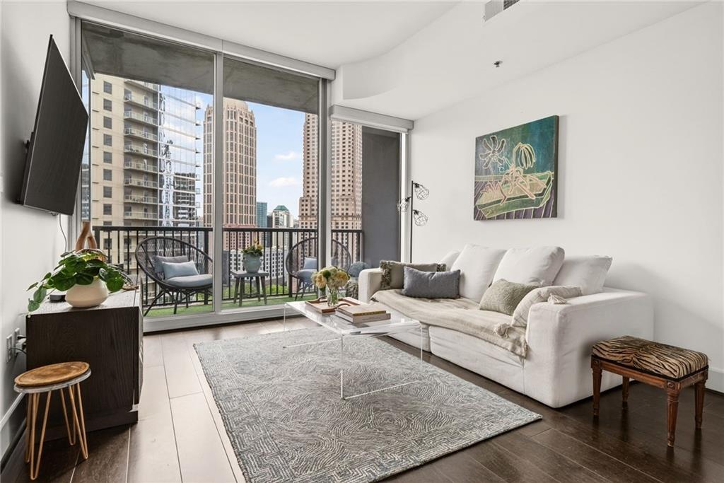 1080 Peachtree Street NE Unit 1314