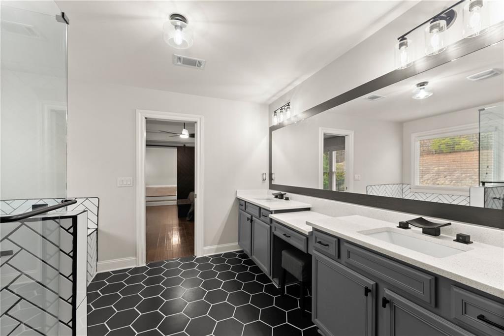 6514 Lemon Grass Lane