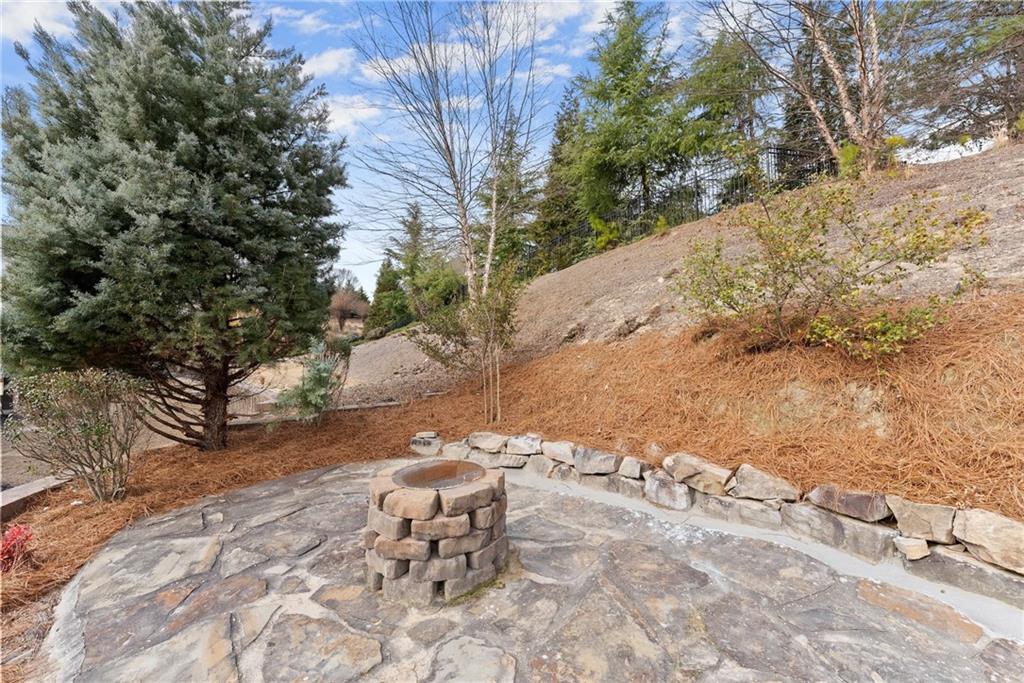 6514 Lemon Grass Lane