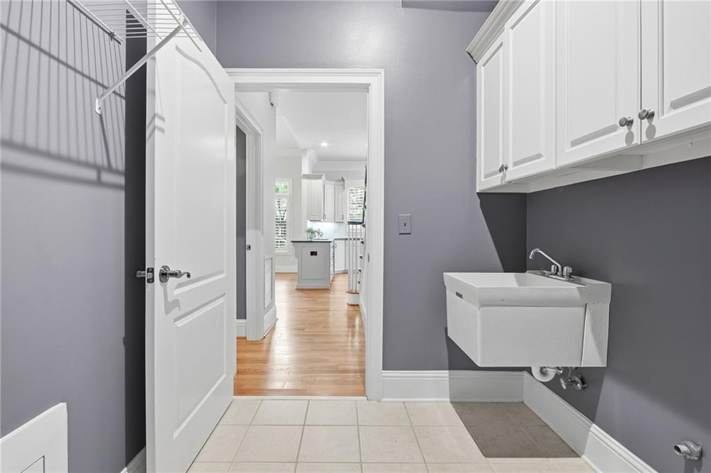 8410 Parker Place