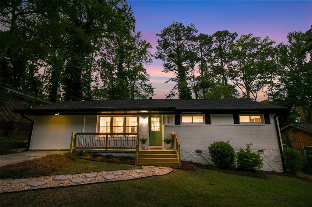 1911 Rosewood Road