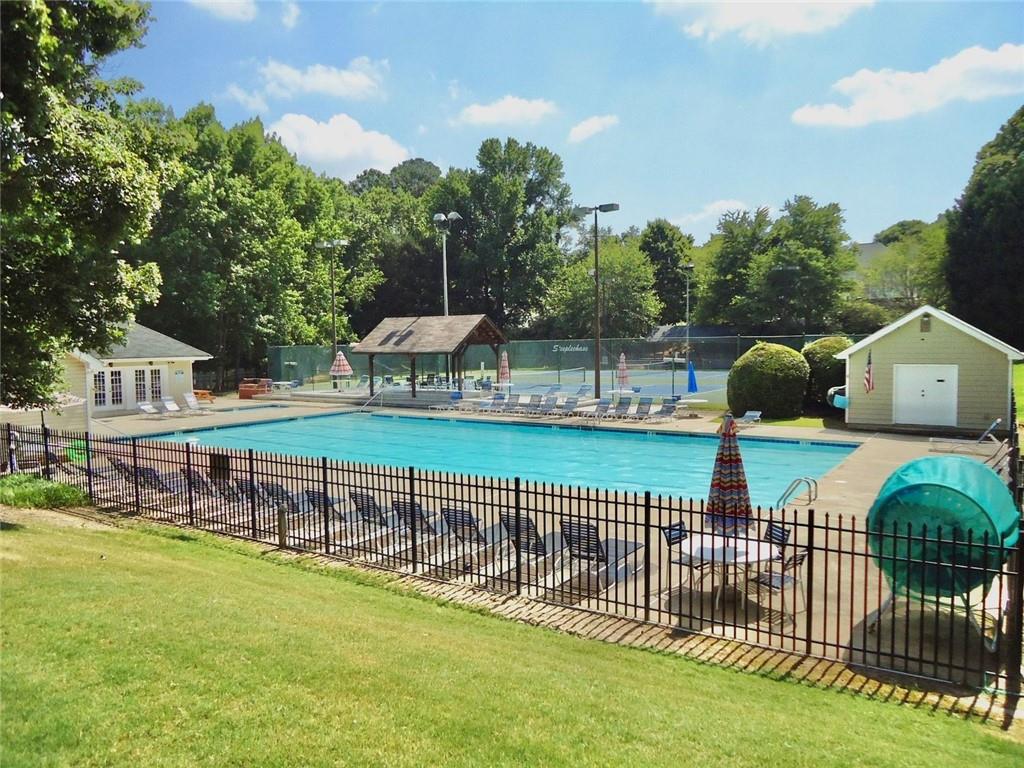 1925 Paddock Court
