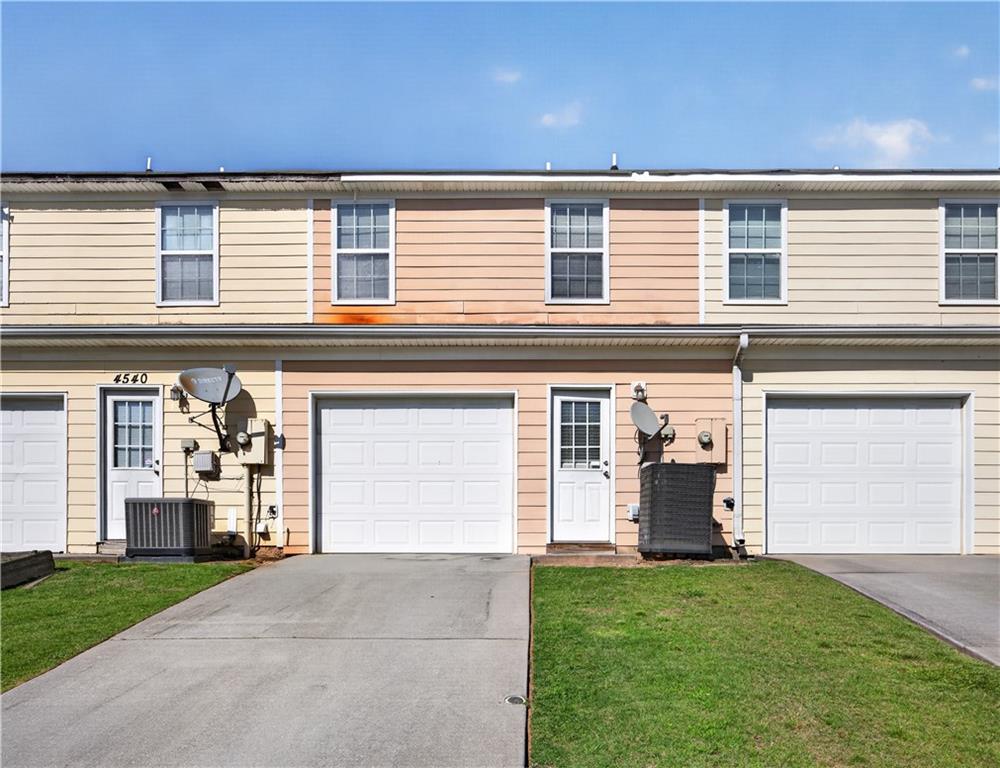 4542 Parkview Square