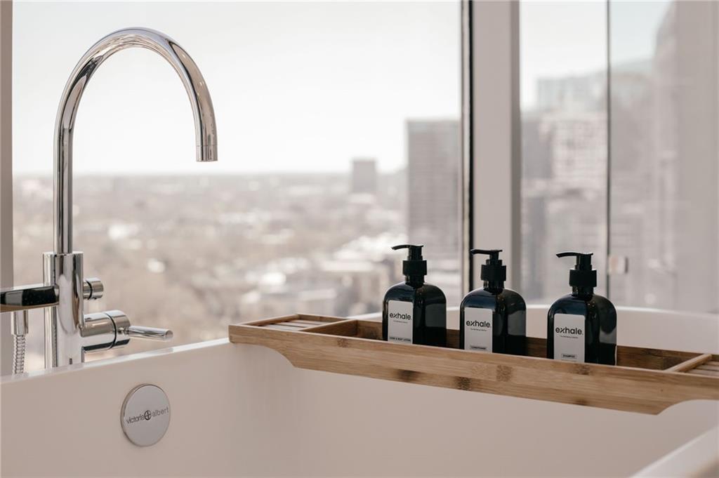 1065 Peachtree Street NE Unit 3105