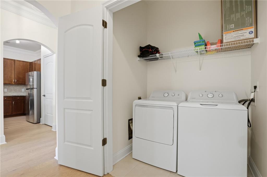 3621 Vinings Slope SE Unit 2325