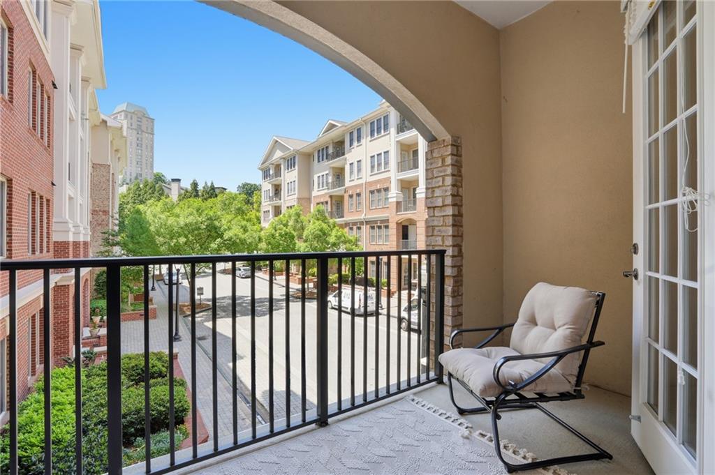 3621 Vinings Slope SE Unit 2325