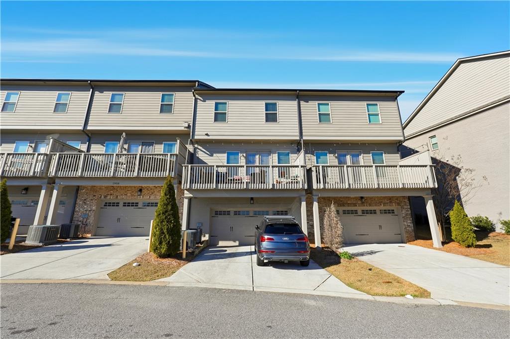 1910 Skyfall Circle NE