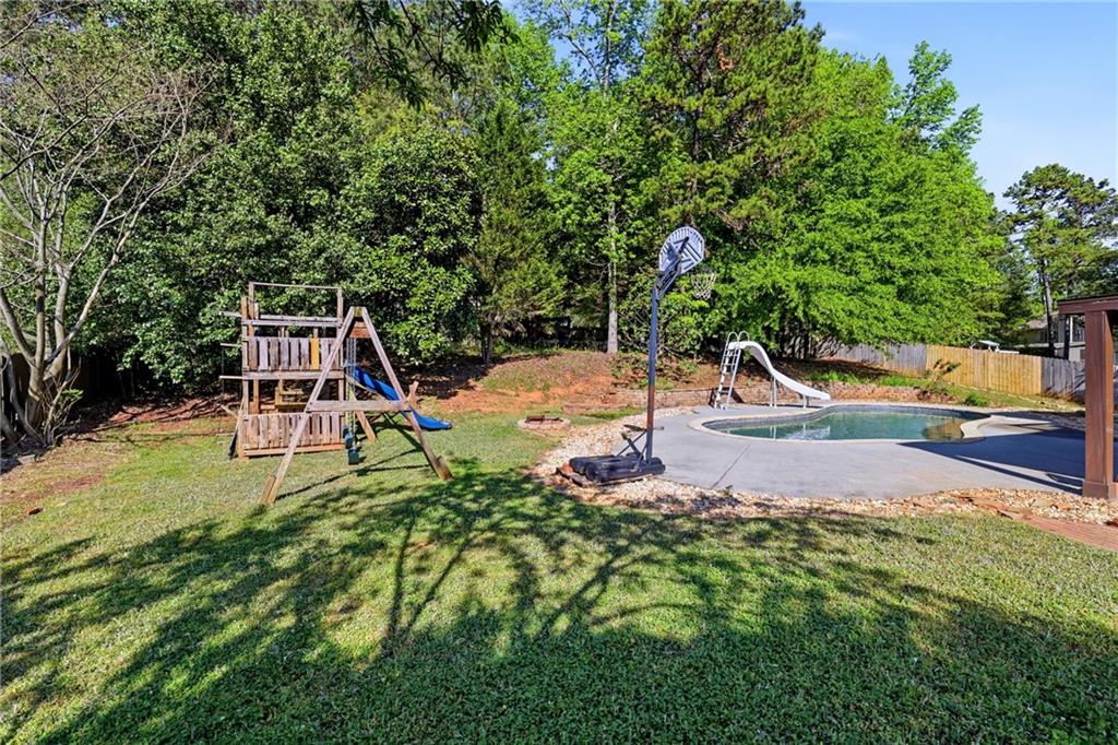 1015 Windhaven Drive