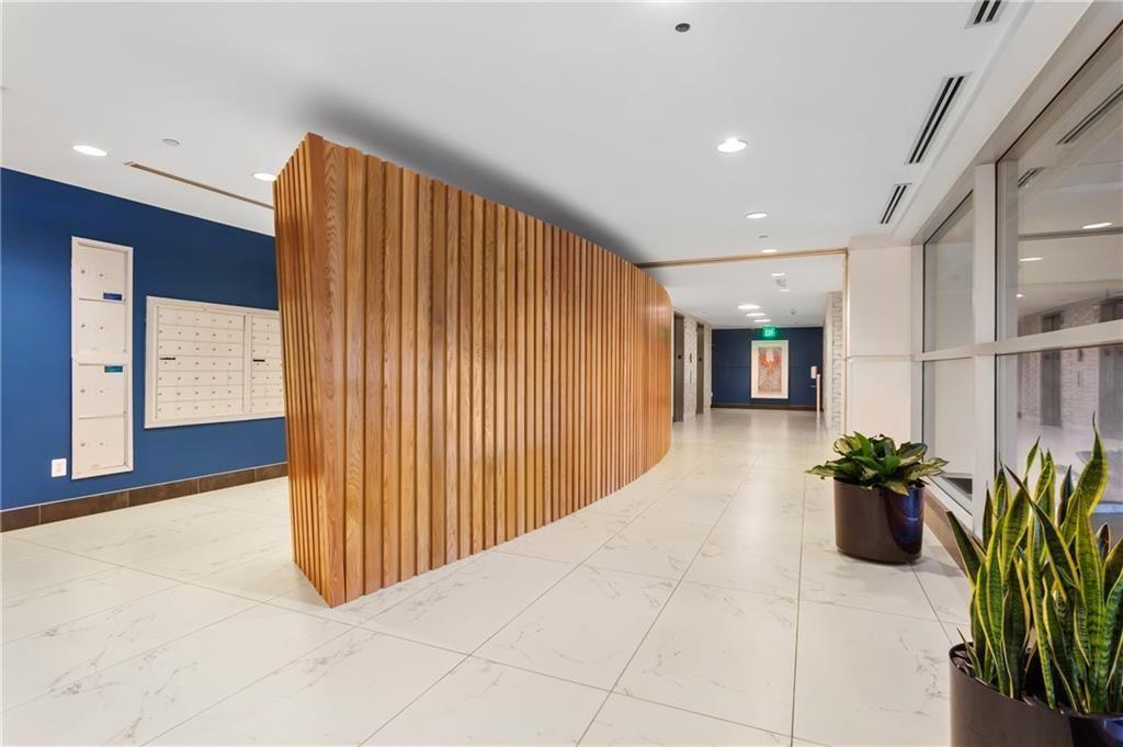 923 Peachtree Street NE Unit 1324