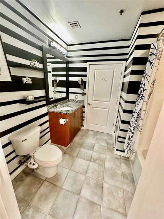 923 Peachtree Street NE Unit 1324