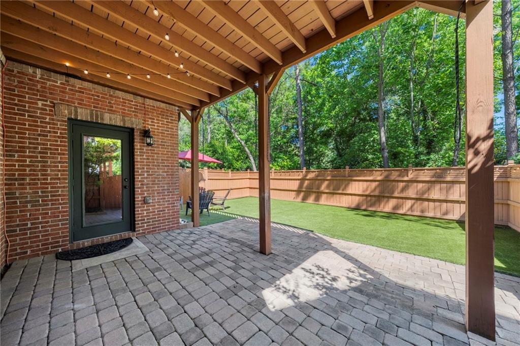 7805 Highland Bluff