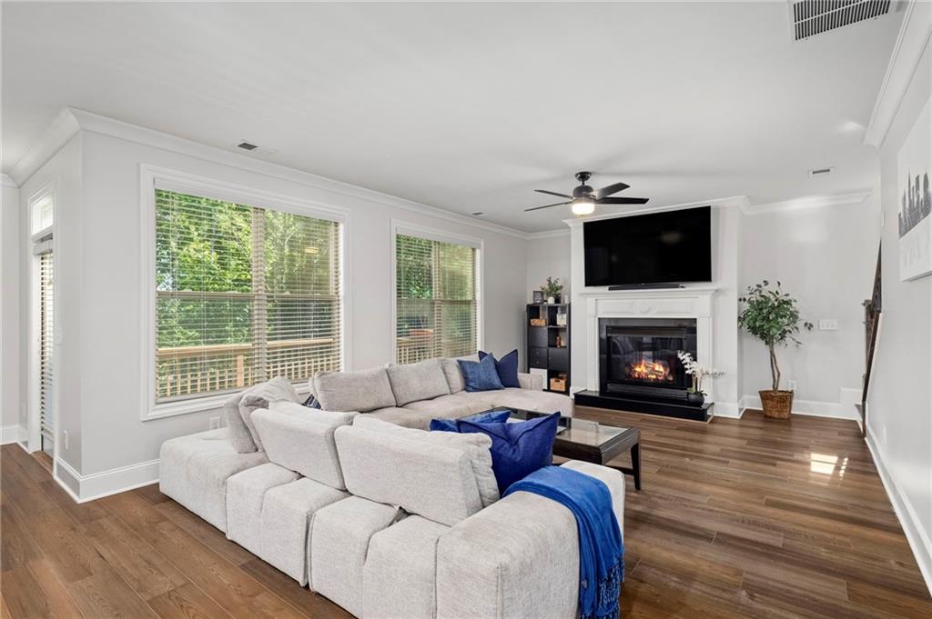 7805 Highland Bluff