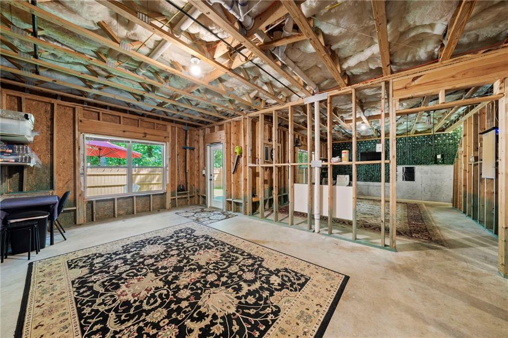 7805 Highland Bluff