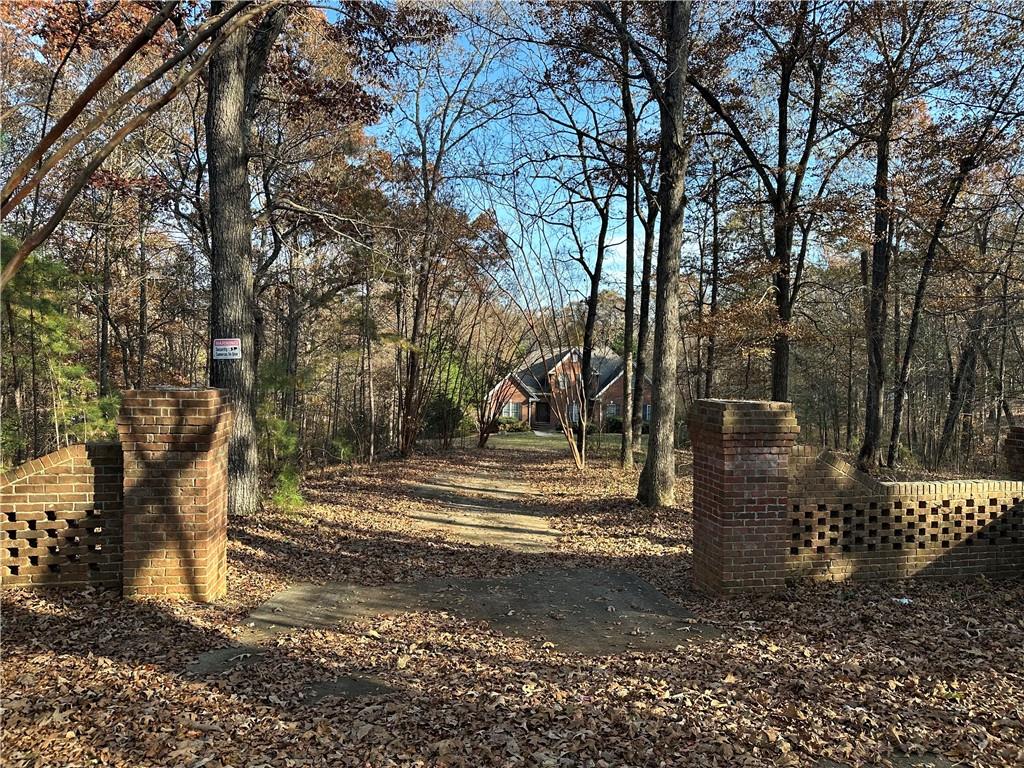 4446 Gillsville Highway