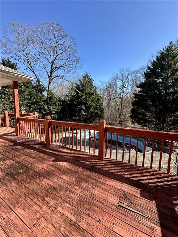 4446 Gillsville Highway