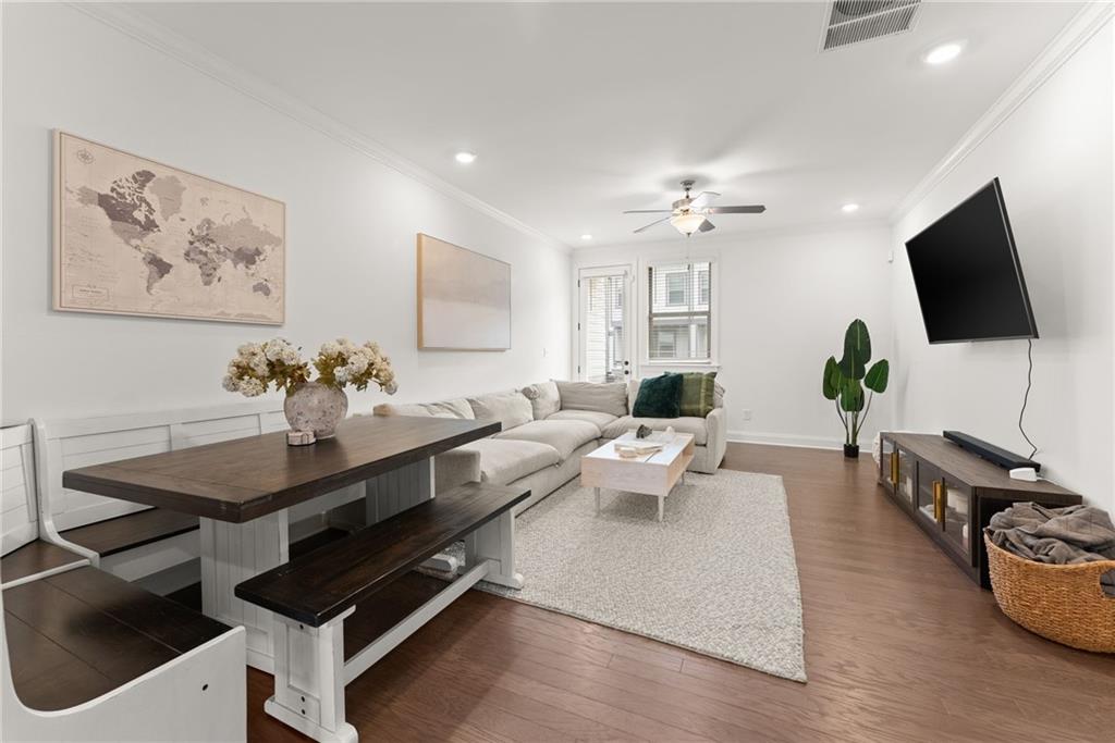 3943 Allegretto Circle SE