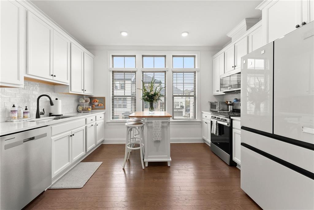 3943 Allegretto Circle SE