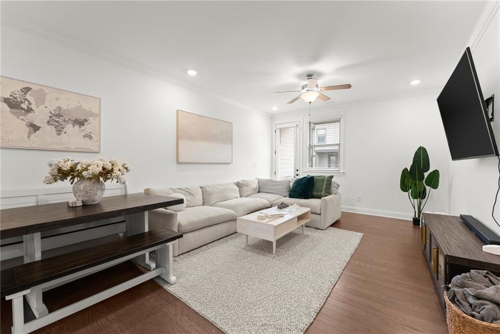 3943 Allegretto Circle SE