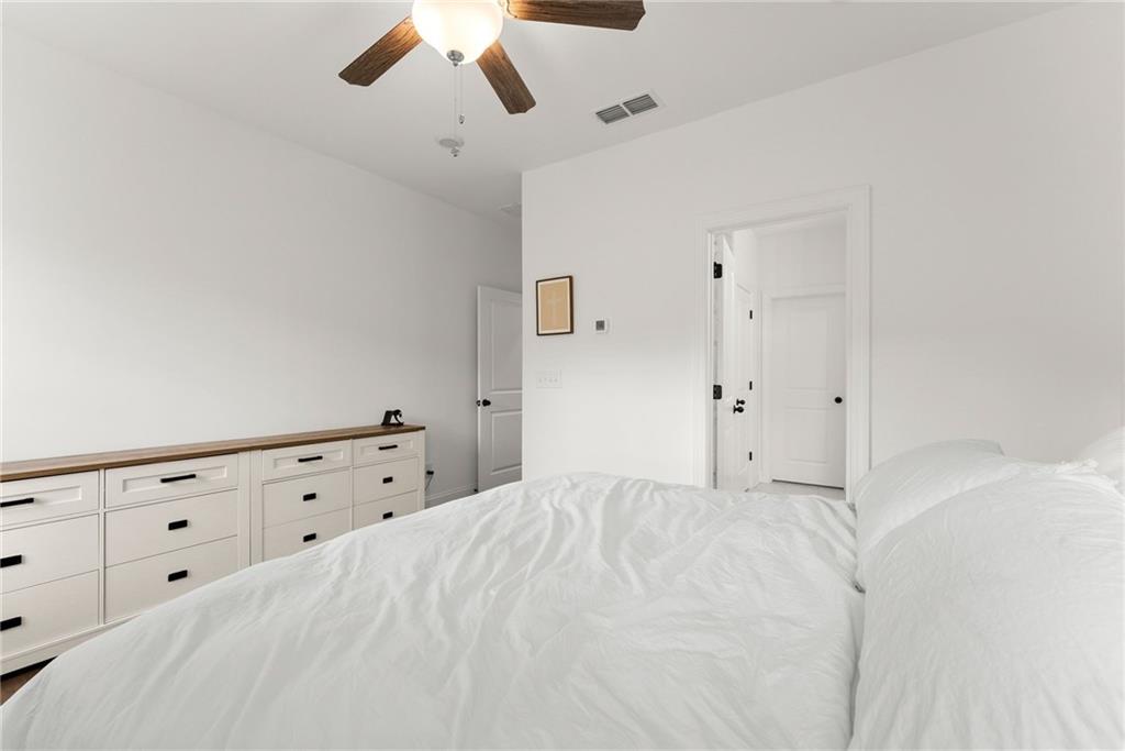 3943 Allegretto Circle SE