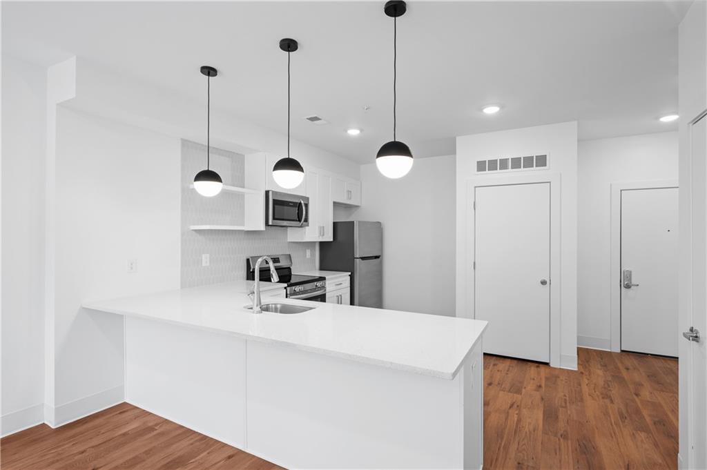 456 Flat Shoals Avenue SE Unit 207