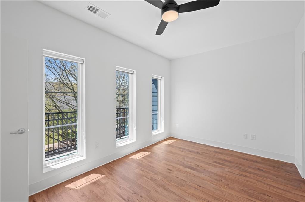 456 Flat Shoals Avenue SE Unit 207