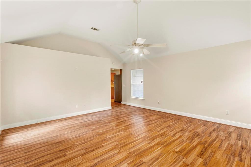 3290 Harris Drive