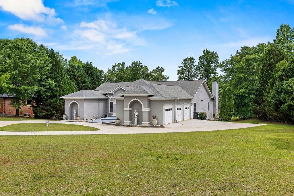 145 Lees Overlook