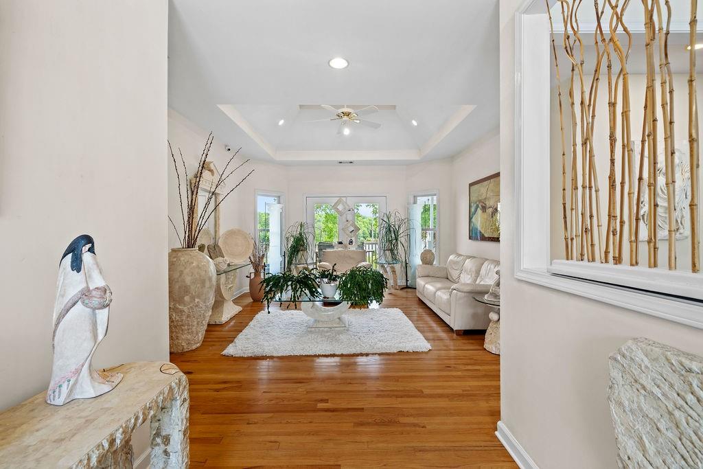 145 Lees Overlook