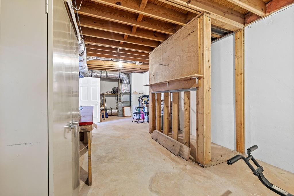 145 Lees Overlook