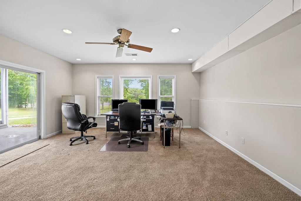 145 Lees Overlook