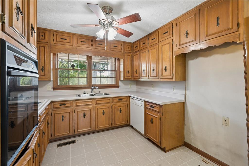 3774 Friendship Circle