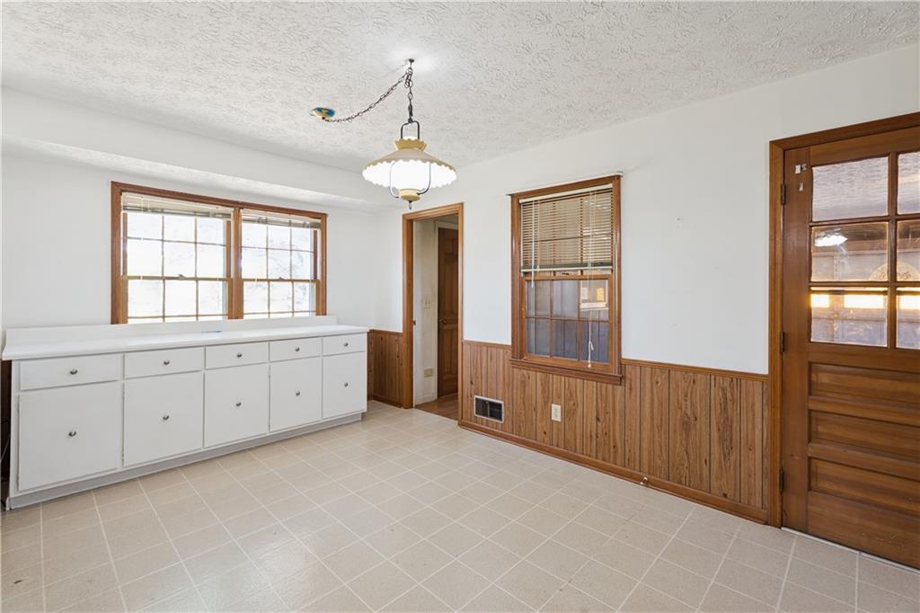 3774 Friendship Circle