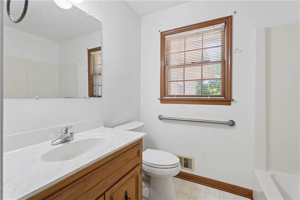 3774 Friendship Circle