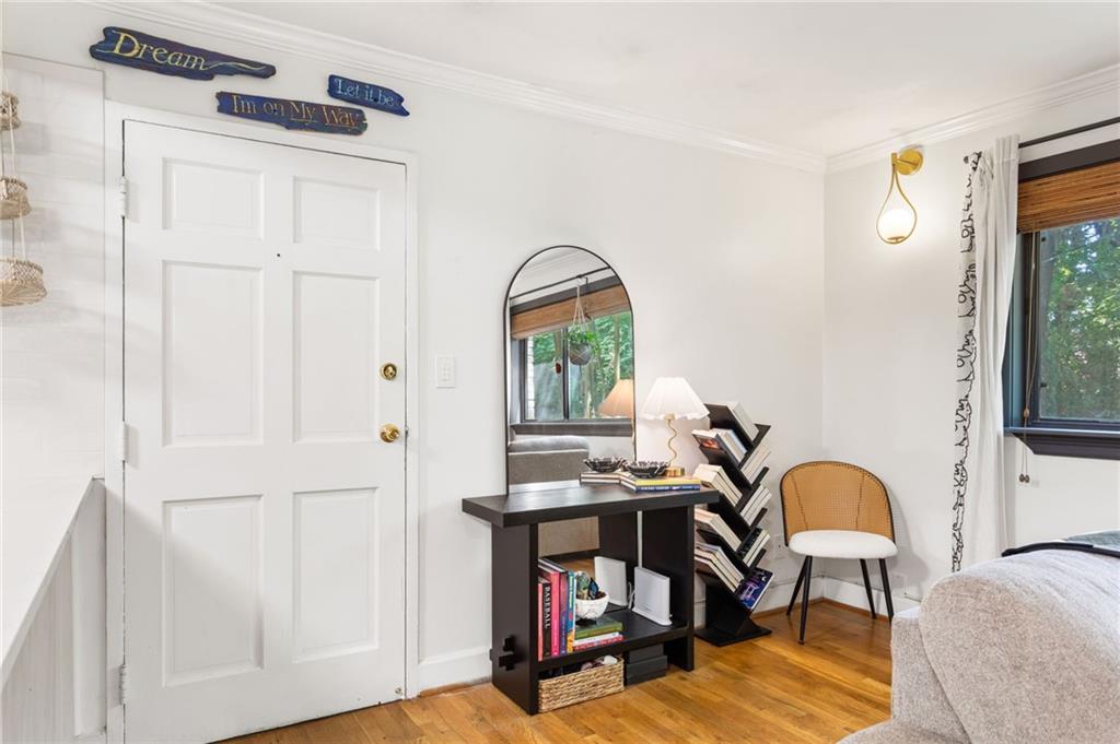 870 Glendale Terrace NE Unit 3