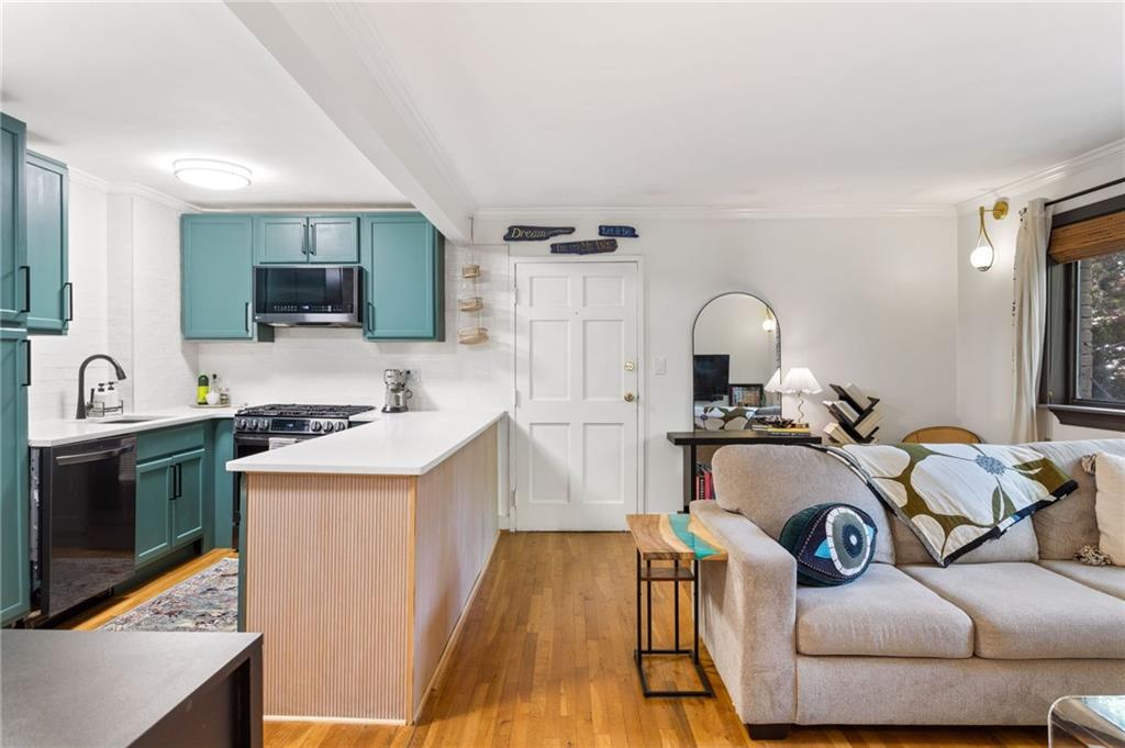 870 Glendale Terrace NE Unit 3