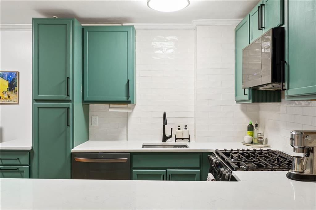 870 Glendale Terrace NE Unit 3