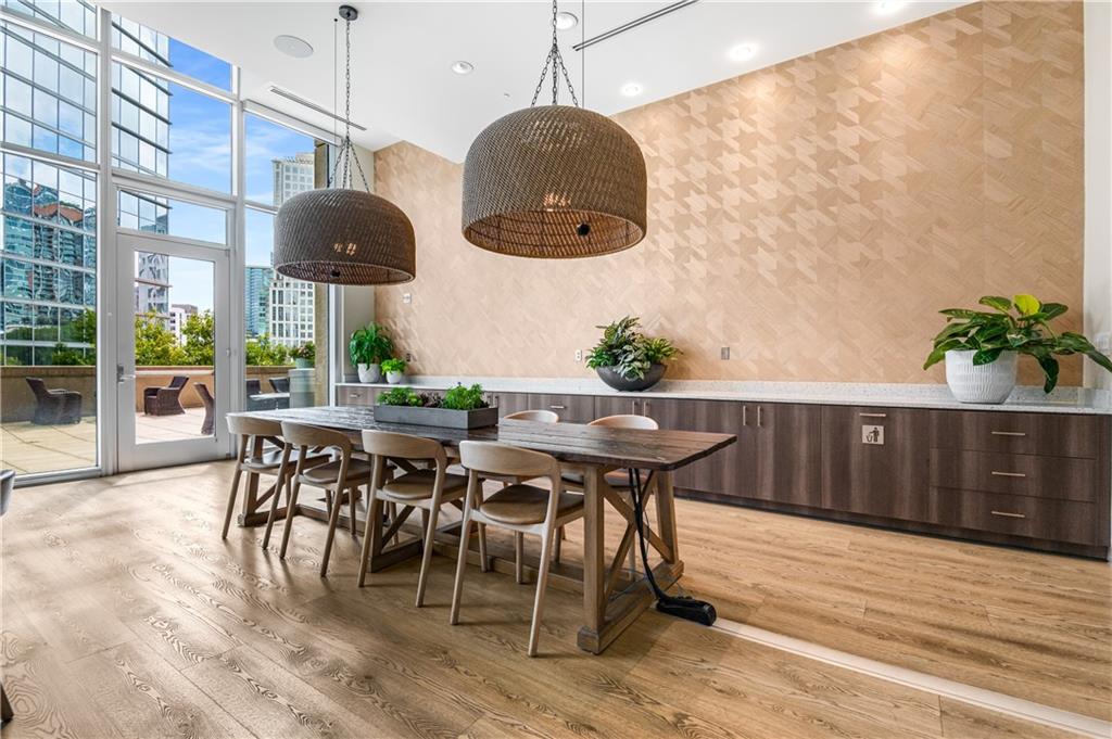 1080 Peachtree Street NE Unit 1411