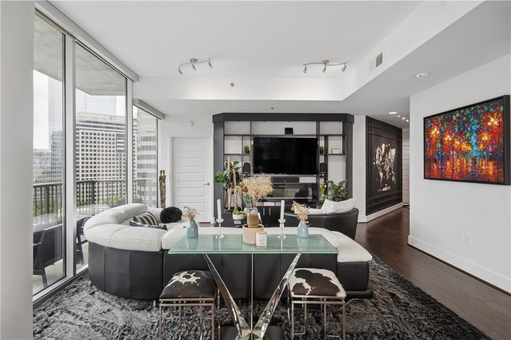 1080 Peachtree Street NE Unit 1411