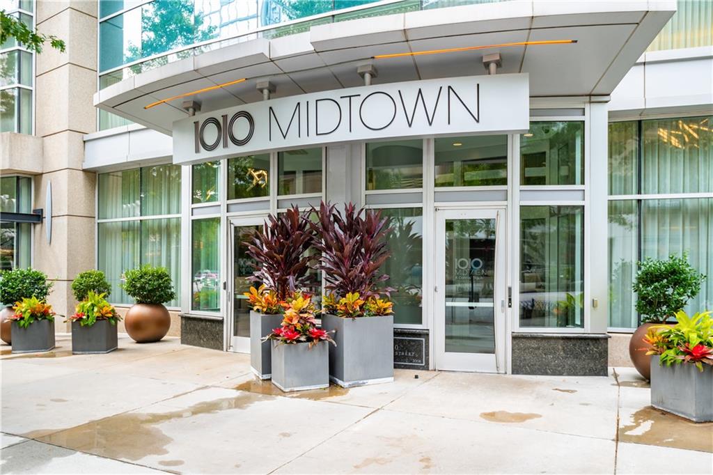 1080 Peachtree Street NE Unit 1411