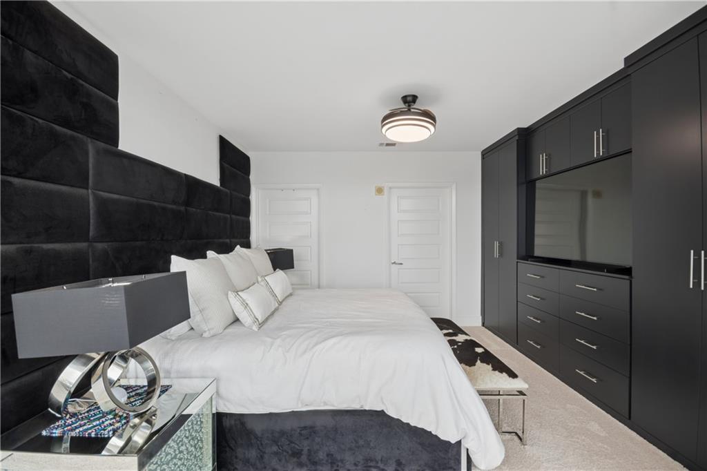1080 Peachtree Street NE Unit 1411