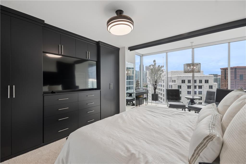 1080 Peachtree Street NE Unit 1411