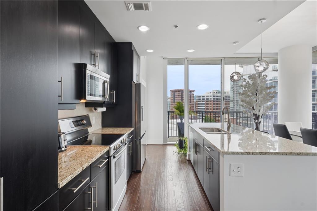 1080 Peachtree Street NE Unit 1411