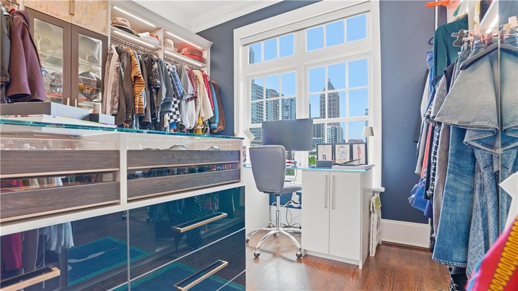 77 Peachtree Place NE Unit 605
