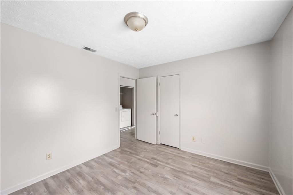 1007 New Lacy Street Unit 8