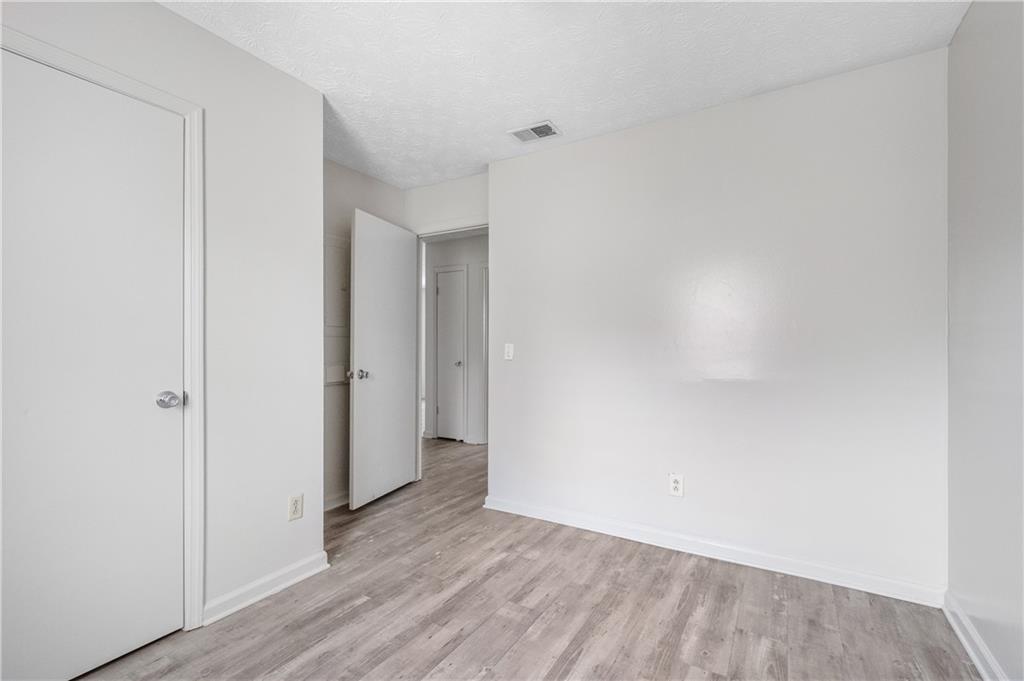 1007 New Lacy Street Unit 8