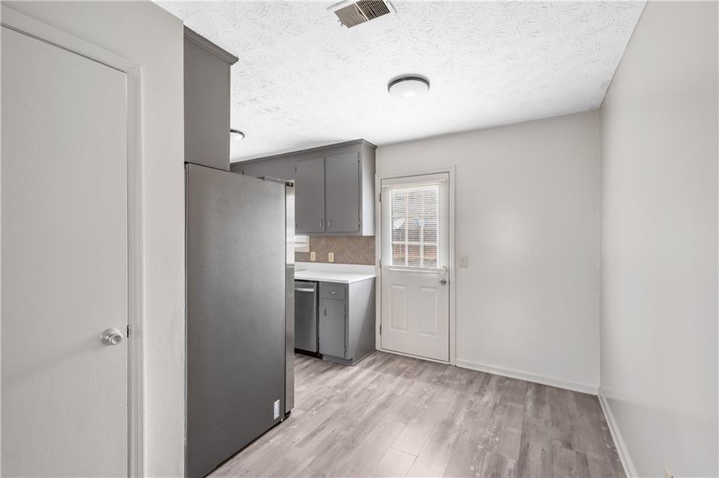 1007 New Lacy Street Unit 8